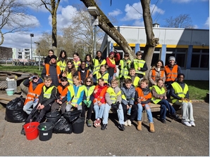 „Einstein“ beteiligt sich bei der Kreisputzete 